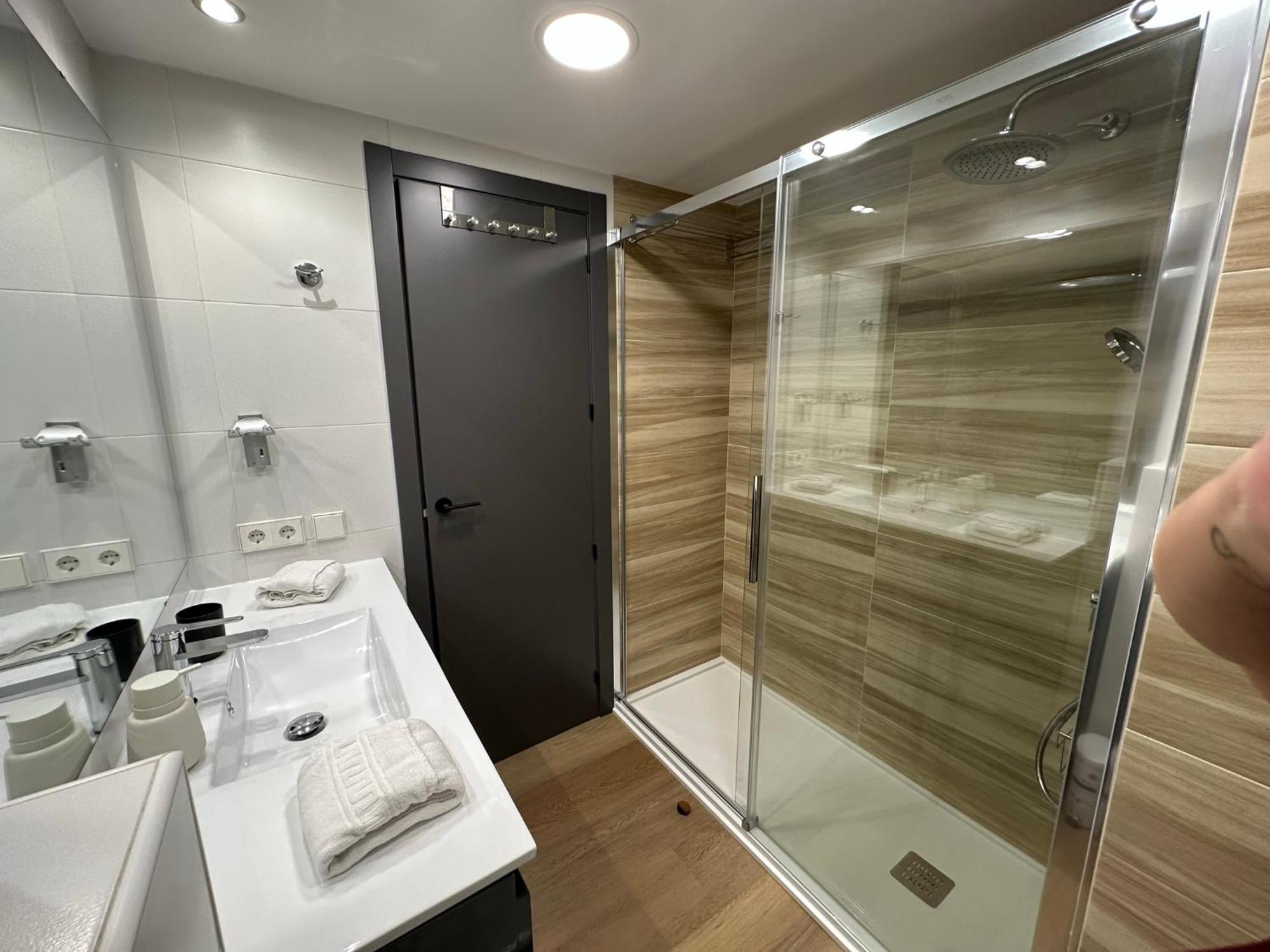 Luxury Frontal Al Mar Benalbeach Benalmadena Exterior photo